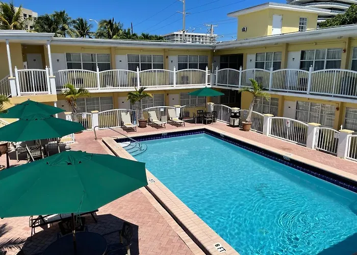 Beach Place Hotel